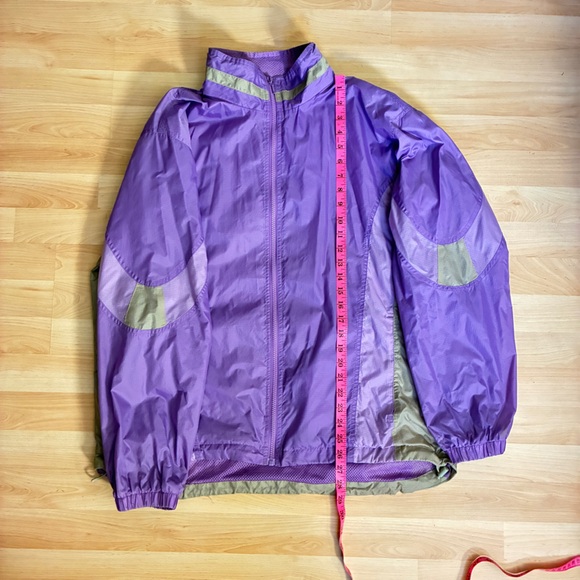 VINTAGE TRULY Purple Mesh Windbreaker Jacket with Hidden Hood – Fits 2XL - Picture 2 of 7